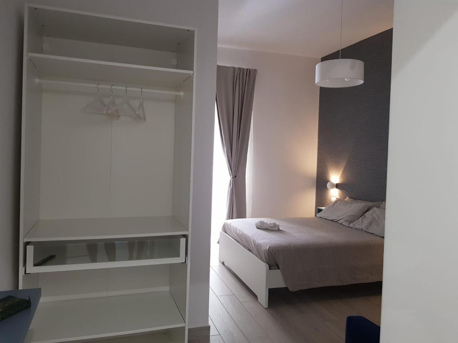 B&B Miglio Sacro Наполи Стая снимка
